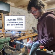 Visite de l'atelier d'un tourneur sur bois