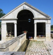 fontaines et lavoirs