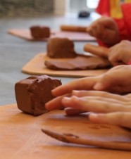 Atelier Modelage pot N�olithique