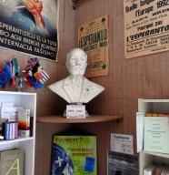 Visite comment�e du Mus�e de l'Esperanto
