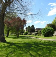 Visite comment�e du village
