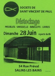 Destockage : vaisselle, bibelots, meubles