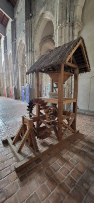 maquette du moulin m�di�val de Thervay