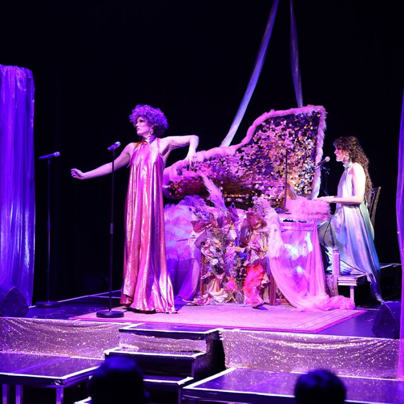 Les Soeurs de Beauxch�ries