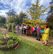 C�l�bration de l'automne au jardin Art nouveau