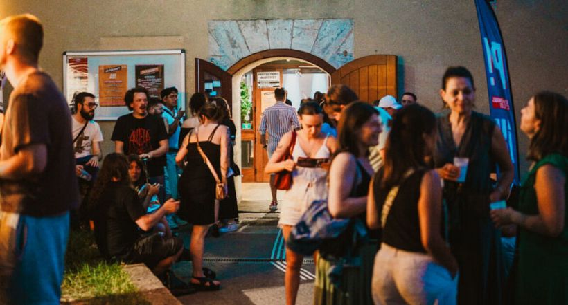 TRAPDOOR + DJ SET �NA PHILIPPS