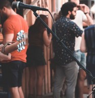 Ateliers chant, �criture, compositions et guitare + Concert
