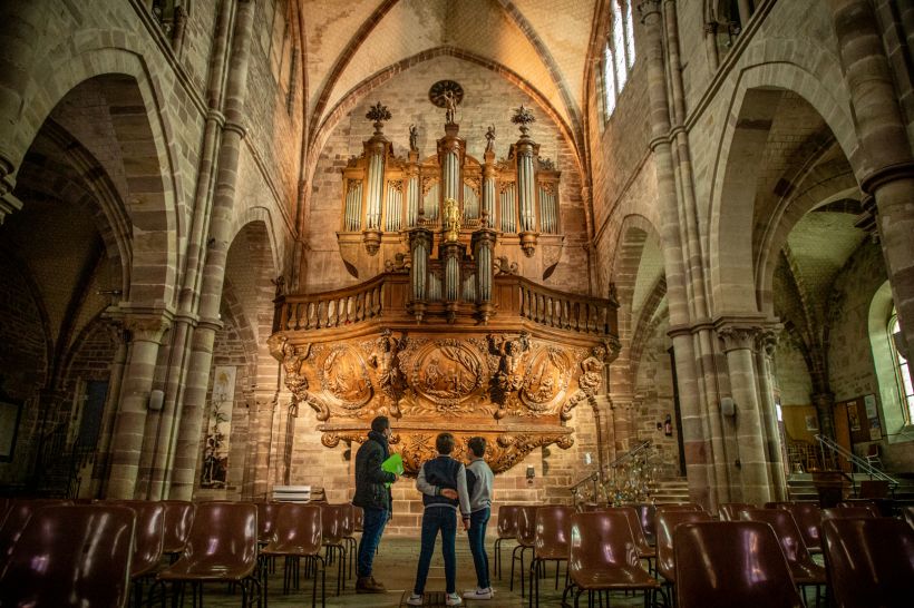 Visite guid�e de la basilique St-Pierre