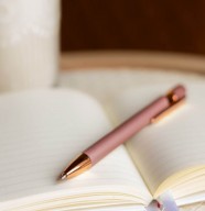 Atelier d'�criture : les plumes de C�saire