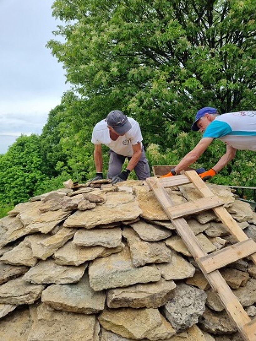 Atelier participatif - construction en pierre s�che