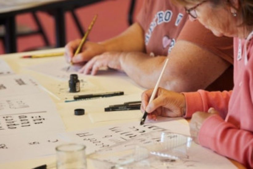 Atelier : calligraphie et conception d'une lettrine
